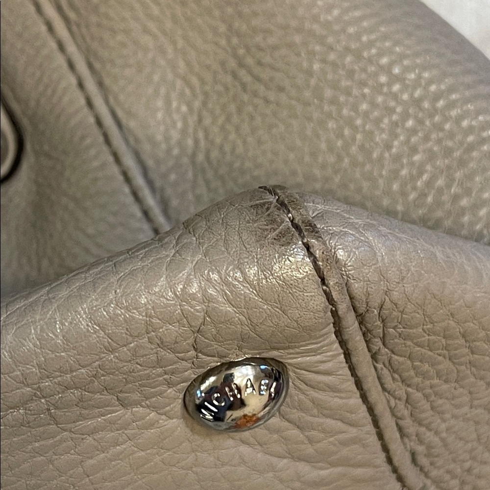 Michael Kors Gray Leather Shoulder Bag/ Satchel - Picture 11 of 14